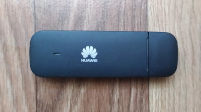 Лот: 20837117. Фото: 1. 4G модем huawei e3372. Беспроводные модемы