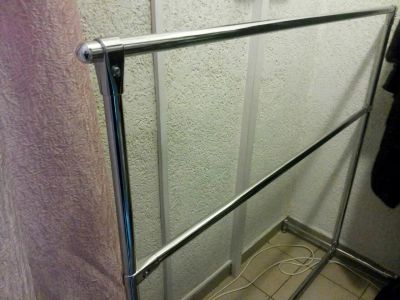 Лот: 8789090. Фото: 1. Вешало напольное (длина 132, высота... Торговое