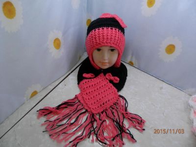 Лот: 6379362. Фото: 1. Шапочка с шарфиком. Головные уборы
