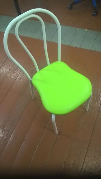 Лот: 14918690. Фото: 1. Стул венский новый-зеленый с белыми... Столы, стулья, обеденные группы
