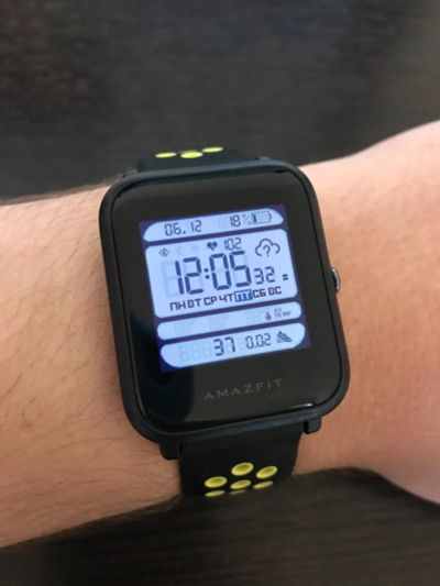 Лот: 16271312. Фото: 1. Amazfit Bip. Смарт-часы, фитнес-браслеты, аксессуары
