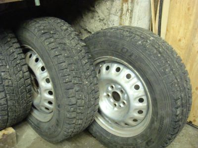Лот: 3314350. Фото: 1. Dunlop SP Winter ICE 01. Шины