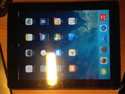 Лот: 3745812. Фото: 1. Apple iPad 2 , 3G, 16 GB, Wi-fi... Планшеты