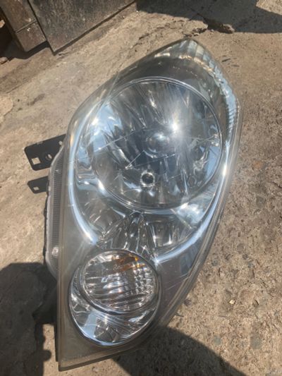 Лот: 8511220. Фото: 1. Фара левая Mitsubishi Dingo CQ2A. Оптика и освещение