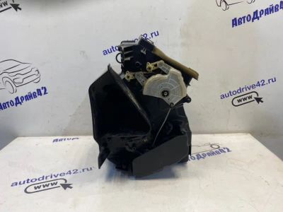 Лот: 21710751. Фото: 1. корпус отопителя Mazda Demio DW3W. Двигатель и элементы двигателя