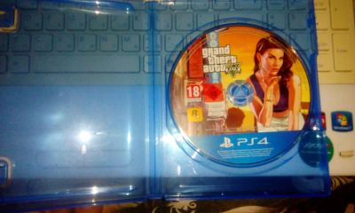 Лот: 8826978. Фото: 1. GTA 5. Игры для консолей