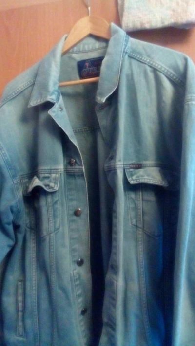 Лот: 10722016. Фото: 1. Куртка джинсовая мужская. Верхняя одежда