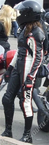 Лот: 1147651. Фото: 1. Мотокомбинезон женский Dainese... Аксессуары