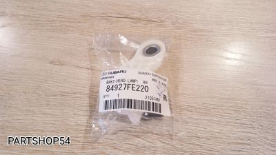 Лот: 22469770. Фото: 1. КРОНШТЕЙН КРЕПЛЕНИЯ ФАРЫ IMPREZA. Другое (автозапчасти)