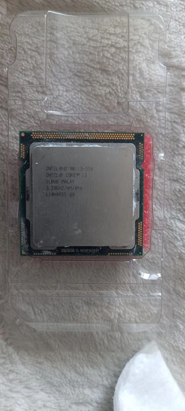Лот: 25272276. Фото: 1. Процессор Intel Core i3-550 s1156. Процессоры
