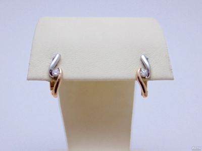 Лот: 12745082. Фото: 1. ЗОЛОТЫЕ СЕРЬГИ С БРИЛЛИАНТАМИ... Серьги, каффы