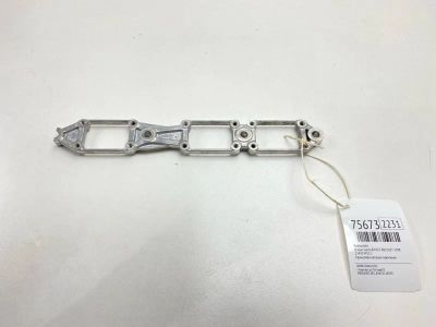 Лот: 21111001. Фото: 1. Кронштейн Nissan Gloria 1998 2243559S11... Двигатель и элементы двигателя