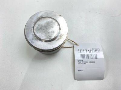 Лот: 24862324. Фото: 1. Поршень Mazda Mpv 2000 GY0111100A... Двигатель и элементы двигателя
