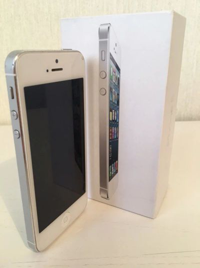 Лот: 9326239. Фото: 1. Iphone 5 16gb. Смартфоны
