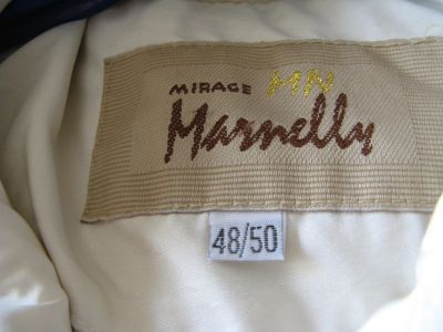 Лот: 23972882. Фото: 1. фирменная легкая куртка Marnelly... Легкие куртки, толстовки