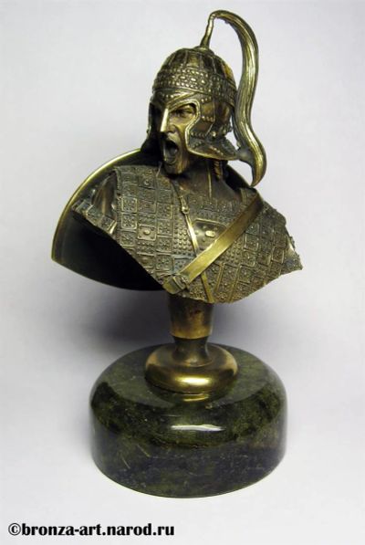 Лот: 3049135. Фото: 1. Статуэтка на камне, бюст - Гектор... Скульптуры