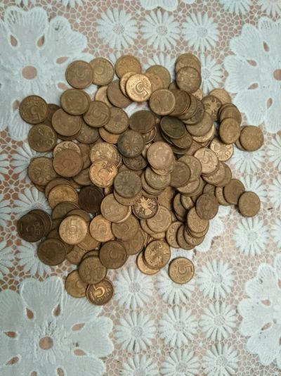 Лот: 11823086. Фото: 1. 5 рублей 1992г.(штук200-300). Россия после 1991 года