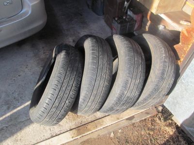 Лот: 11302122. Фото: 1. Bridgestone(комплект) 185-65-15. Шины