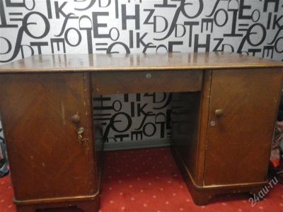 Лот: 2475049. Фото: 1. Классический стол из массива для... Мебель