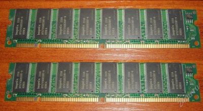 Лот: 901941. Фото: 1. 2 одинаковые планки DIMM по 256Mb... Оперативная память