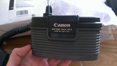 Лот: 9012544. Фото: 1. Canon Bettery Pack BP-5B Выносной... Аккумуляторы, зарядные