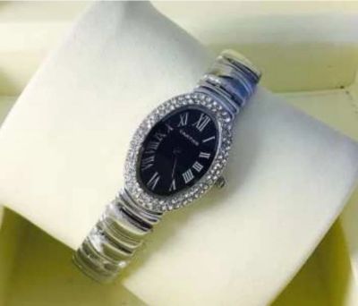 Лот: 15103273. Фото: 1. Часы женские Cartier. Другие наручные часы