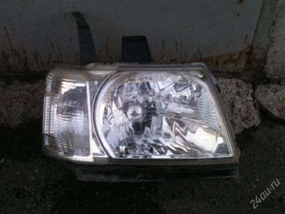 Лот: 1408309. Фото: 1. Фара правая HONDA SWGN RF-3 2002. Оптика и освещение