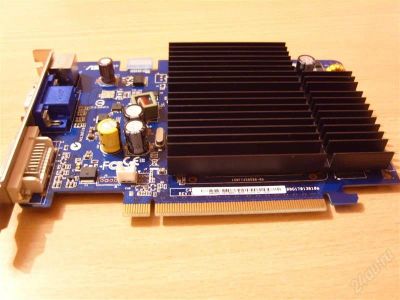 Лот: 1773421. Фото: 1. Видеокарта Asus EN8500GT silent... Видеокарты