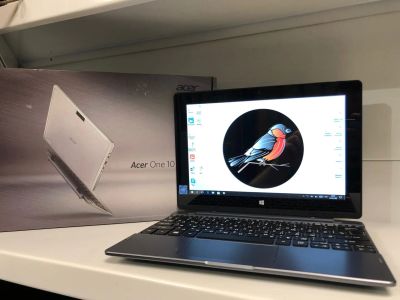 Лот: 15711735. Фото: 1. Планшет Acer One 10 (S1002) 32... Ноутбуки