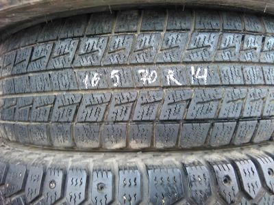 Лот: 11082699. Фото: 1. 165/70 r14 Bridgestone revo-1... Шины