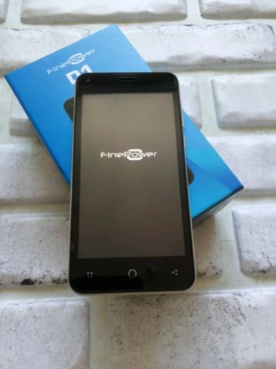 Лот: 12341218. Фото: 1. 4.5" Смартфон FinePower D1 4 ГБ... Смартфоны