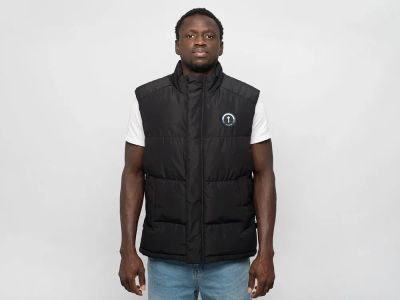 Лот: 24973545. Фото: 1. Жилет Trapstar. Верхняя одежда