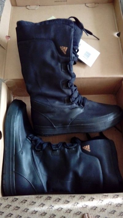 Лот: 16552655. Фото: 1. Женские сапоги adidas. Сапоги