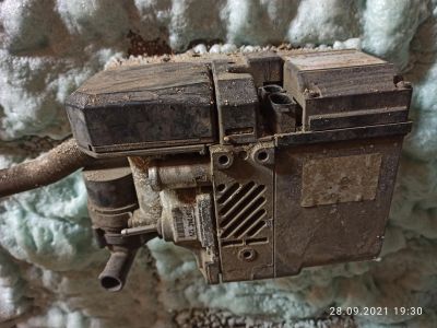 Лот: 18130879. Фото: 1. Подогреватель двигателя Webasto. Автомобильные сигнализации