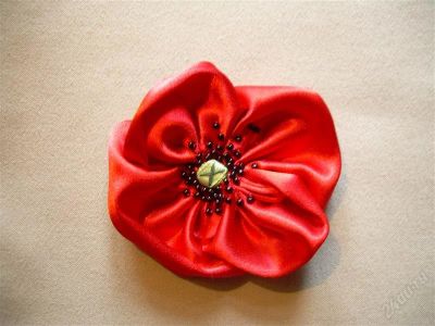 Лот: 1436032. Фото: 1. брошь мак. Броши