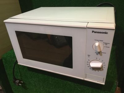 Лот: 15196766. Фото: 1. Микроволновка Panasonic nn-sm221w... Микроволновки, мини-печи