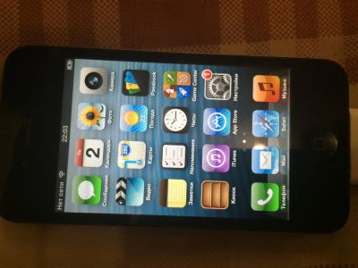 Лот: 5168465. Фото: 1. Iphone 4s 16gb locked. Смартфоны