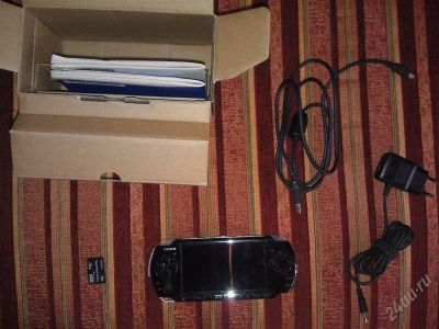Лот: 2132084. Фото: 1. psp 3008 piano black !прошита!. Игровые приставки, консоли