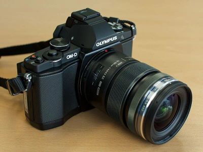 Лот: 10681410. Фото: 1. Olympus OM-D E-M5 Mark 1. Цифровые беззеркальные со сменной оптикой