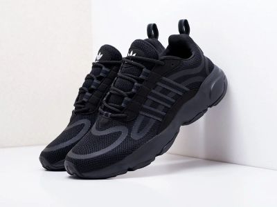 Лот: 17095912. Фото: 1. Кроссовки Adidas Originals Yung... Кеды, кроссовки, слипоны