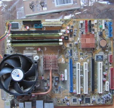Лот: 10520815. Фото: 1. Материнская плата Asus P5KR. Материнские платы