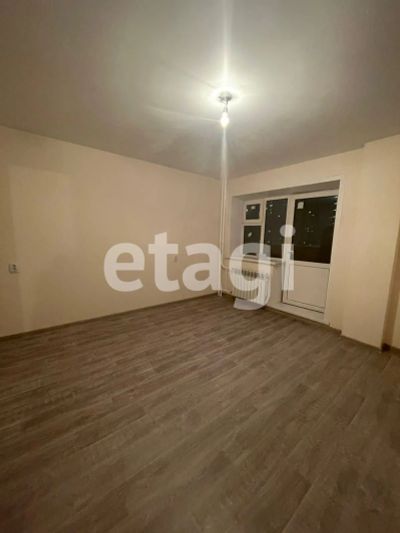 Лот: 20873444. Фото: 1. Продам 1-комн. кв. 38 кв.м. Красноярск... Квартиры, студии
