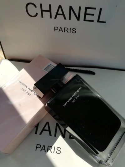 Лот: 11942745. Фото: 1. Narciso Rodriguez for Her Eau... Женская парфюмерия