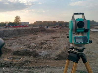 Лот: 9097130. Фото: 1. Пятисекундный технический тахеометр... Геодезическое
