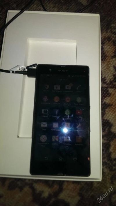 Лот: 4830873. Фото: 1. Sony Xperia Z Black 16Gb LTE. Смартфоны