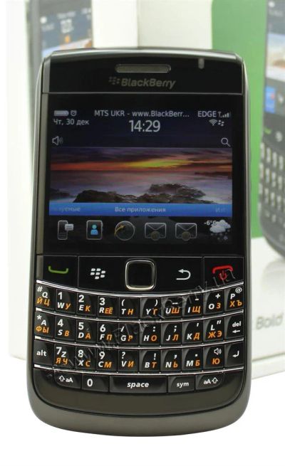 Лот: 3778412. Фото: 1. Продам Blackberry 9700 Black Официальный... Смартфоны