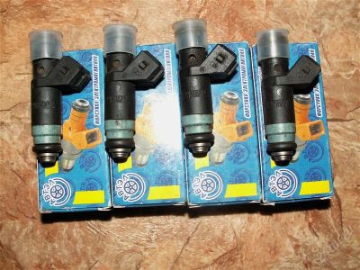 Лот: 2666099. Фото: 1. Топливные форсунки ВАЗ 2170 "Приора... Двигатель и элементы двигателя