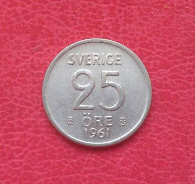 Лот: 7079072. Фото: 1. 25 эре 1961 год. Швеция. Серебро... Европа