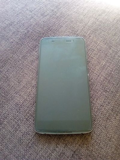 Лот: 16512181. Фото: 1. Blackberry dtek 50. Смартфоны