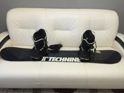 Лот: 6362936. Фото: 1. Сноуборд Technine. Комплект в сборе